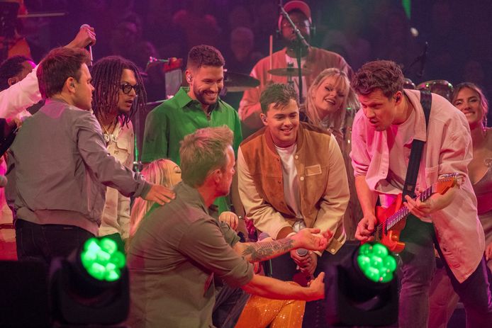 Eerbetoon aan Henny Vrienten tijdens de vrienden van Amstel Live in Rotterdam Ahoy