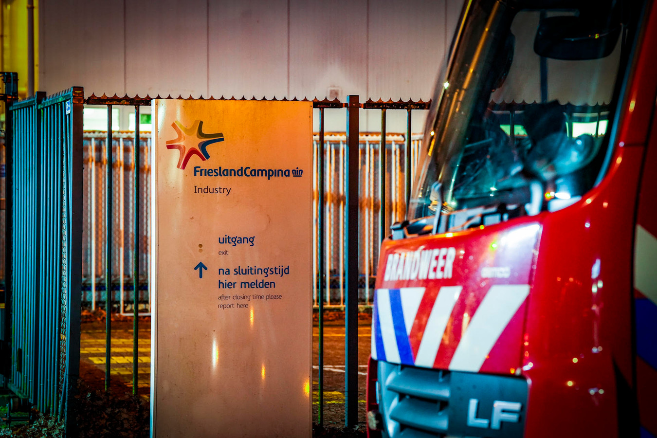 Medewerker Friesland Campina in Nuenen krijgt schoonmaakmiddel op zich