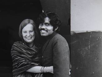 Deel 2. Met de fiets van India naar Zweden, voor de liefde: “Zijn haar zat vol boter en hij blééf me maar aankijken”