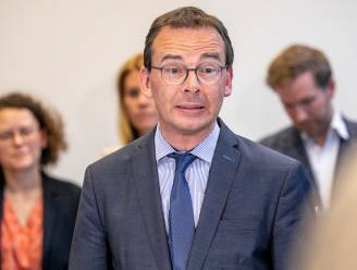 Wouter Beke neemt ontslag als Vlaams minister van Welzijn: “Overlijden van baby in Mariakerke heeft mij meer aangegrepen dan ik aan de buitenwacht wilde toegeven”