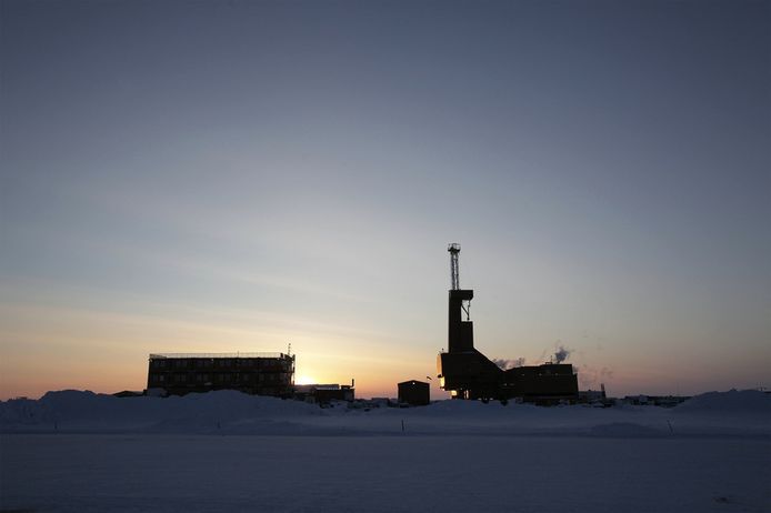 Activisten vrezen dat regio 1002 hetzelfde lot beschoren is als Prudhoe Bay, Alaska. In het olieveld vond in 2006 een ernstige olieramp plaats.