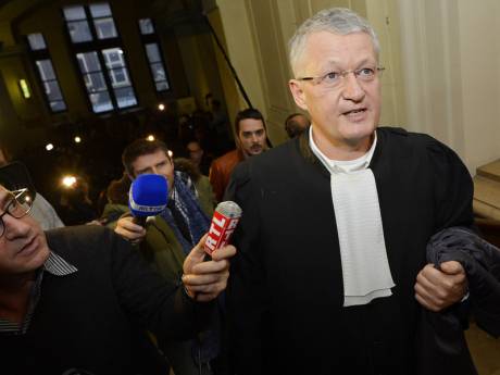 "Si Dutroux est libéré, je fais cuire ma toge et je la mange"