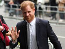 Prins Harry: ‘Mijn broer kreeg 1 miljoen pond om rechtszaak tegen tabloid te laten varen’