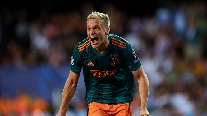 Zeker nu is aanval beste verdediging voor Ajax