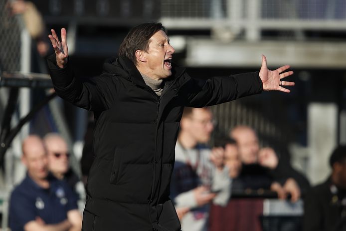 Roger Schmidt zag PSV met 1-2 winnen bij Sparta.