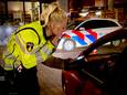 Twee mensen hadden zó veel gedronken, dat ze hun rijbewijs meteen moesten inleveren.