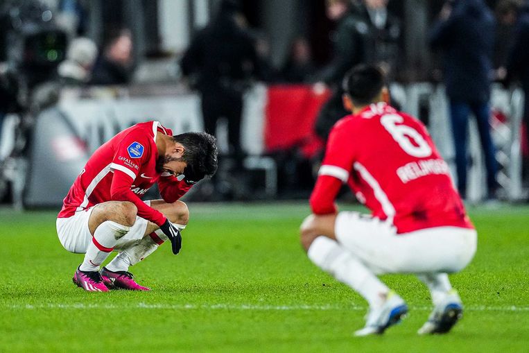 Yusuf Barasi is teleurgesteld na het gelijkspel. Beeld ANP