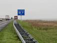 De afsluitdijk bij Den Oever