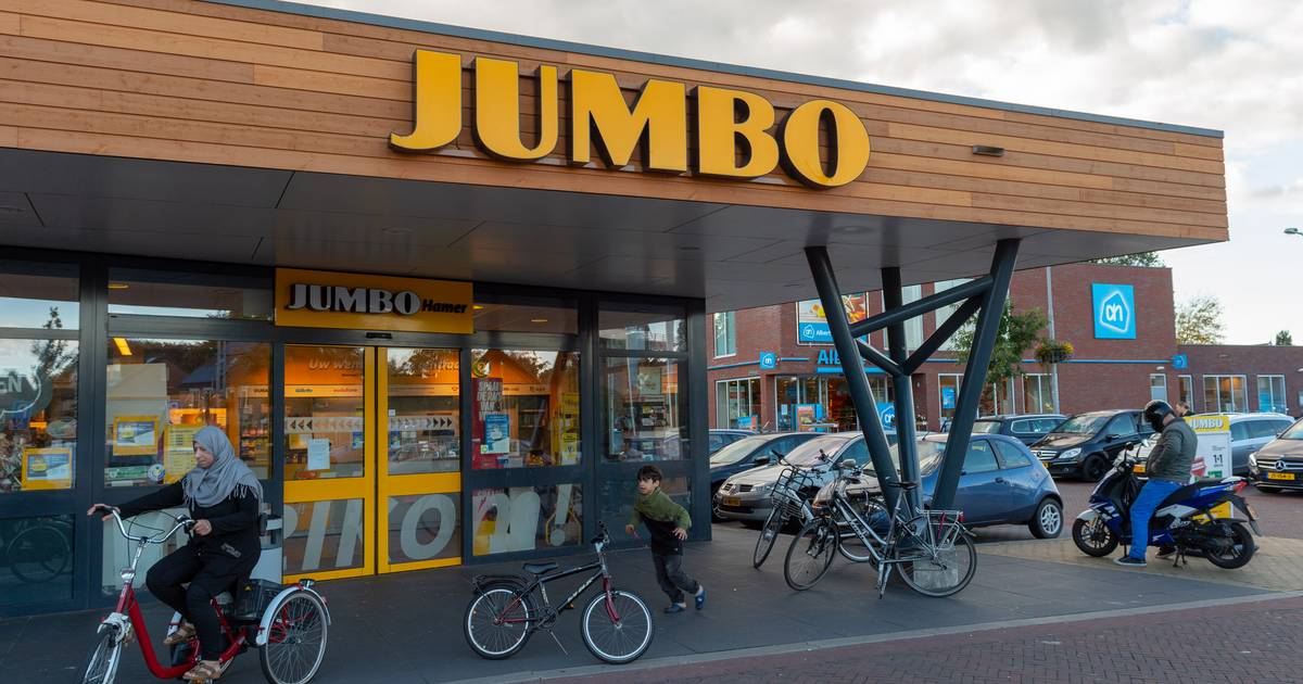De supermarkt in Epe mag op zondag open, maar pas als de kerkdienst achter de rug is Epe