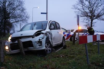 Flinke schade aan twee auto’s bij botsing in Gilze