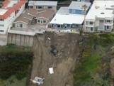 Woningen dreigen van klif te storten na aardverschuiving VS