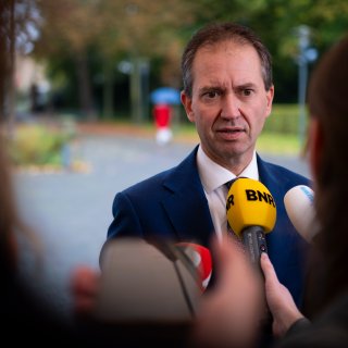Guvernul dă startul pentru un nou sistem de invaliditate, dar nu ia o decizie   