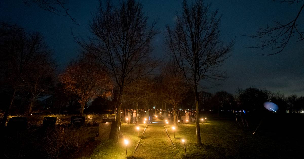 Lichtjesavond Daarle dit jaar weer online, maar wel met echte kaarsen | Hellendoorn