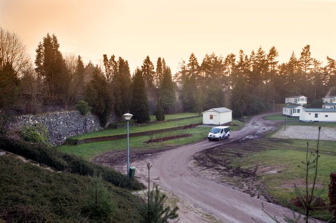 De Muur van Mussert in de huidige staat op camping De Goudsberg in Lunteren.