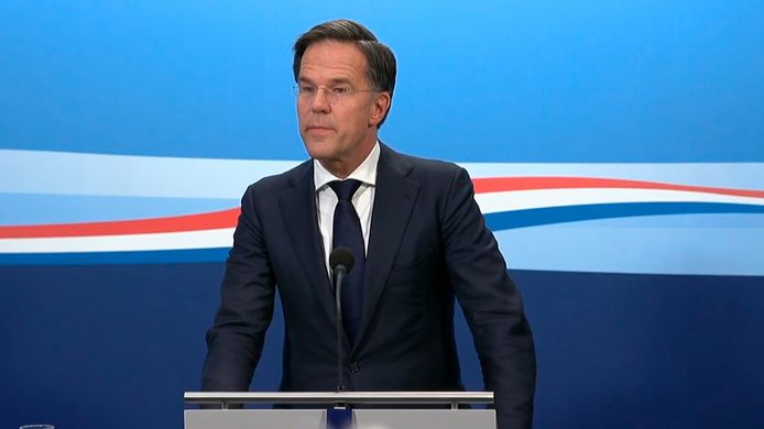 Minister-president Mark Rutte wil op zijn persconferentie weinig kwijt over het mogelijke excuus voor de slavernij, maar bevestigd dat er wel een besluit is genomen.