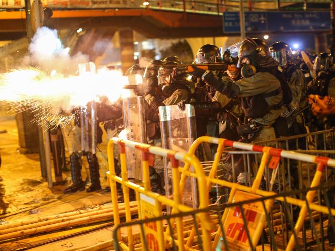 Hongkong gaat betogers vervolgen voor rellen: nieuwe rellen breken uit