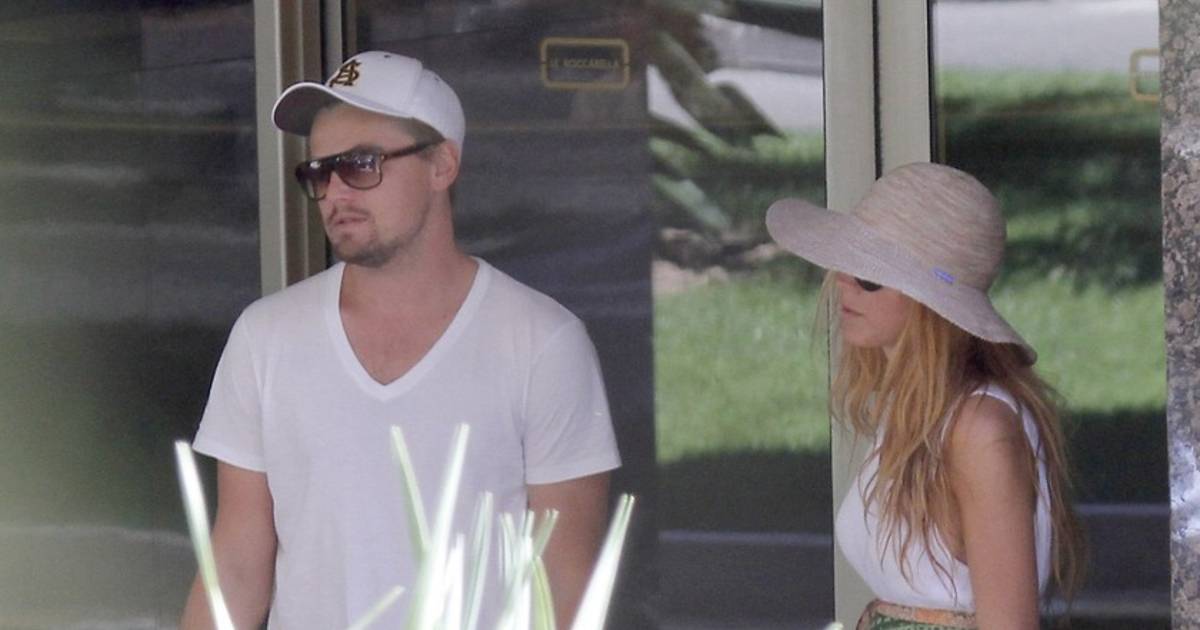 Блейк и лео. Блейк лайвли и леонардо дикаприо. Леонардо и блейк. Блейк лайвли и леонардо дикаприо. Ди каприо и блейк лайвли.