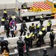 Politie arresteert honderden demonstranten op A12 in Den Haag