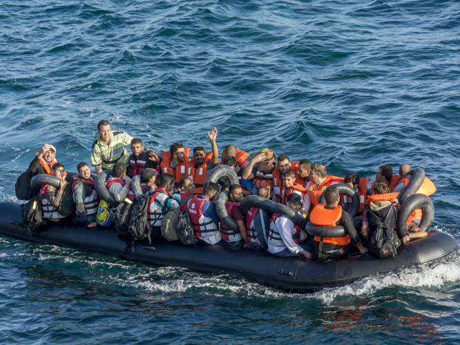 Ruim 500 bootvluchtelingen bereiken Spanje