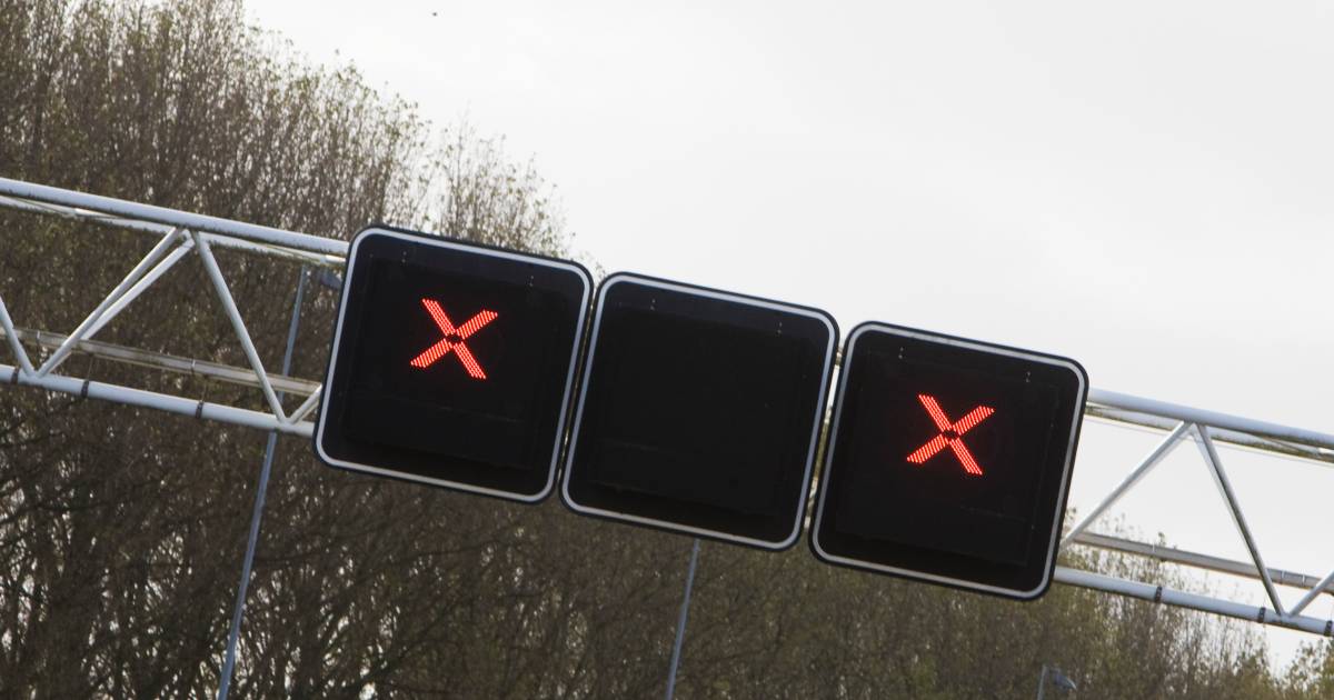 Kettingbotsing zorgt voor uur vertraging op de A73.