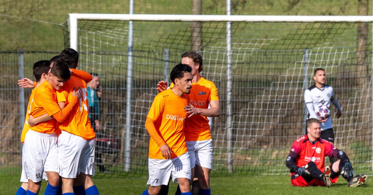Stijn Gijsbers maakt er vijf voor Dodewaard tegen SVHA, Elistha sterkste in derby bij Valburg - De G