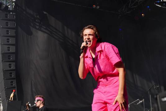 Aaron Plumert on stage at Sint-Bafsplein