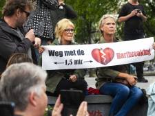Zo'n 200 mensen demonstreren in Leeuwarden tegen coronamaatregelen