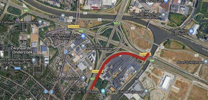 Op dit tracé zal de nieuwe ontsluitingsweg komen in Zwijnaarde