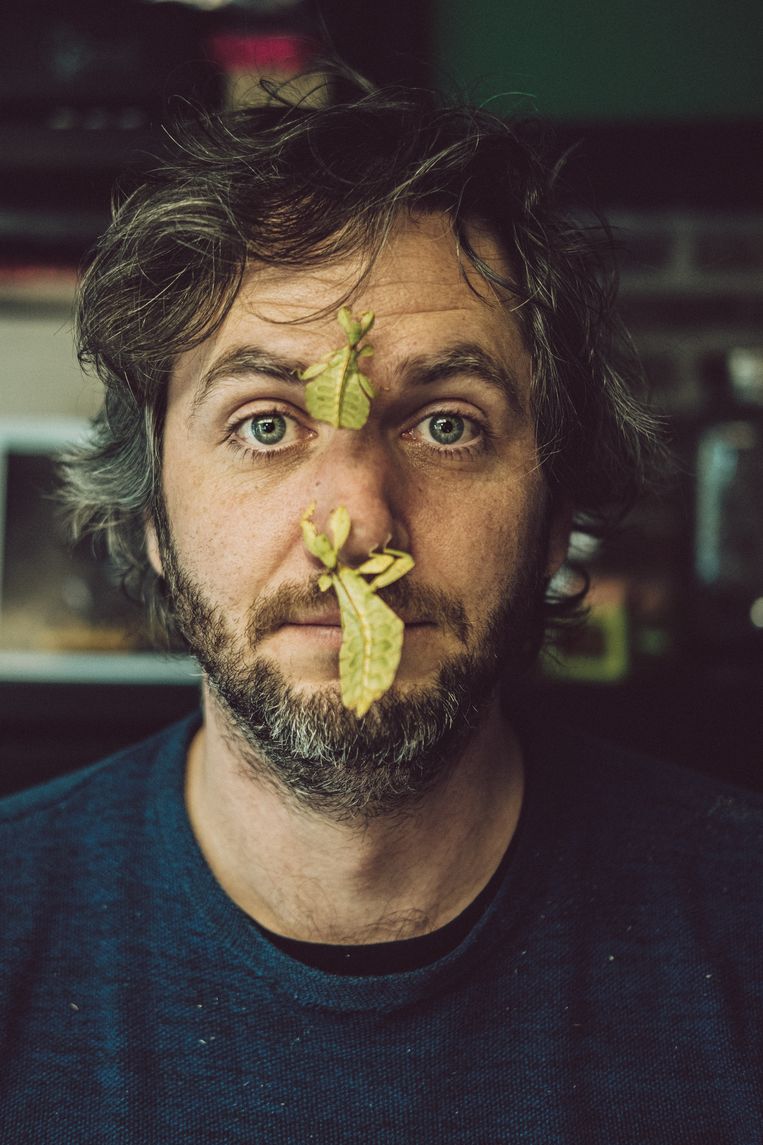 ‘Het is een beklemmende gedachte: dat je op je zevende tegen je zin naar het zwembad moet, omdat je aanleg hebt voor zwemmen.’ 
 Beeld Wouter Van Vooren