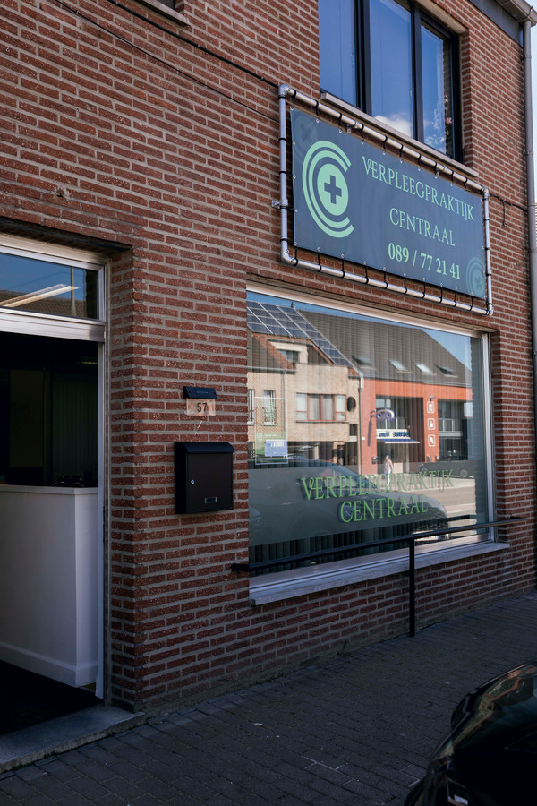 Verpleegkundigen starten unieke praktijk in Oudsbergen “Uren thuis