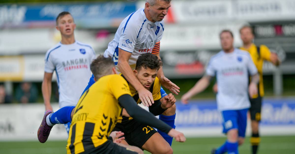 LIVE | Topper in Wapenveld, Urk weet eindelijk weer wat winnen is en VVOG duwt Sparta Nijkerk verder