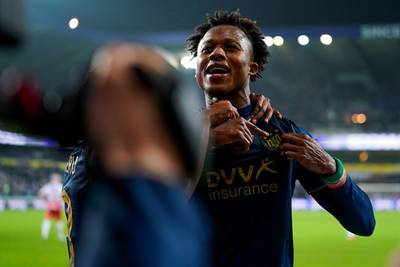 Dominant Anderlecht plaatst zich ten koste van KV Kortrijk voor halve finales Croky Cup