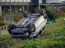 21-jarige Drutenaar overleden bij ernstig ongeval A73: auto belandde ondersteboven in sloot, andere inzittende gewond