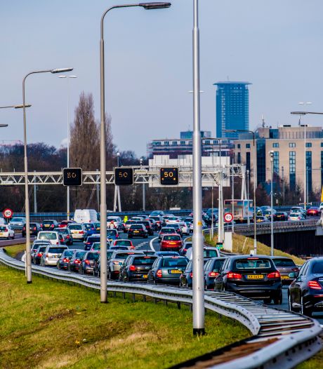 Explosieve stijging aantal auto’s in Den Haag: hoe kan dat? 