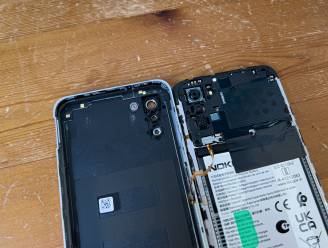 GETEST. De Nokia G22 zou je zelf gemakkelijk moeten kunnen repareren, maar is dat ook zo?