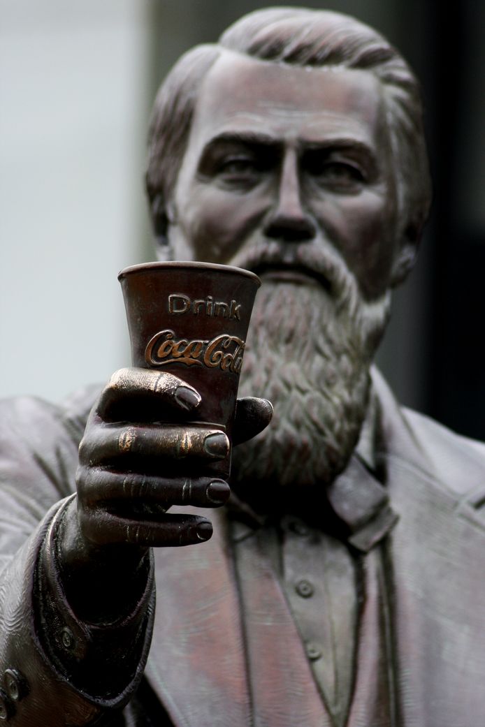 Кто придумал кока колу. Джон Пембертон. Джон стит Пембертон. Coca-Cola — Джон Пембертон. Джон Стив Пембертон Кока-кола.