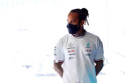 Lewis Hamilton verlengt contract bij Mercedes met twee seizoenen tot 2023