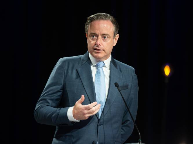 Bart De Wever reageert positief op opening PS-voorzitter Magnette en bevestigt gesprekken