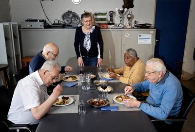 Nieuwtjes, kwaaltjes en lekkere kost bij eetpunt in Boskant, maar waar blijven de eters?
