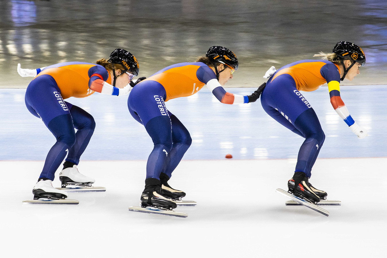 Dit zijn alle uitslagen van dag twee van de wereldbeker schaatsen in