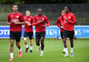 De laatste training van PSV voor het duel met AS Monaco. Van links naar rechts Cody Gakpo, Ryan Thomas, Jordan Teze en Noni Madueke.