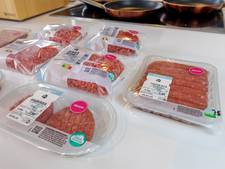 Albert Heijn stopt bloedplasma in gehakt: ‘Als je iets voor klimaat wil doen, moet je minder vlees eten’