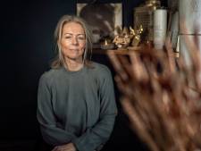 Silvia helpt ouders kennismaken met overleden baby: ‘Je hebt geen herinneringen en die wil je nog maken’