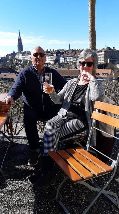 Stiekem sigaretje in de badkamer van het ziekenhuis, en nu zijn Dick en Marleen uit Neerkant vijftig
