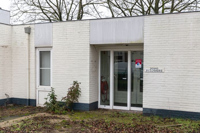 Het voormalige pand van het consultatiebureau van Zuidzorg in Valkenswaard is nu kantooradres van de bedrijven van Lumivast.