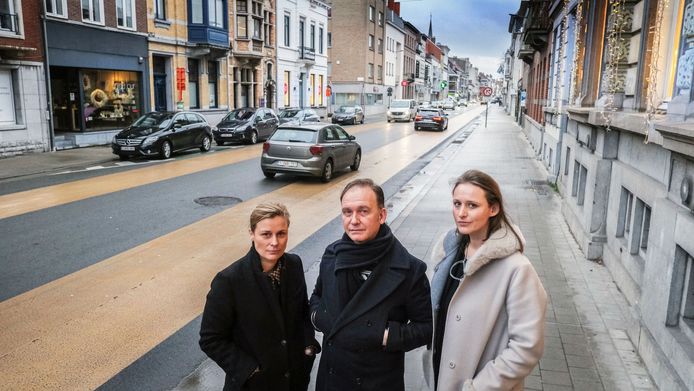 Handelaars in Doorniksewijk maken zich over komst trambus “We