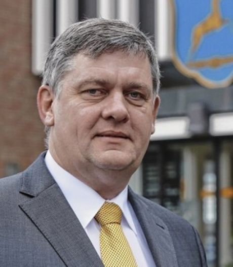 Alfrédo (40) uit Ermelo hervindt liefde voor schilderen via Project  Rembrandt: 'Op Aruba droom opgegeven' | Ermelo | destentor.nl