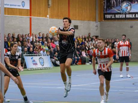 Dordtse Korfbal League-topschutter Bo Oppe naar PKC: ‘Ik ben klaar voor volgende stap’