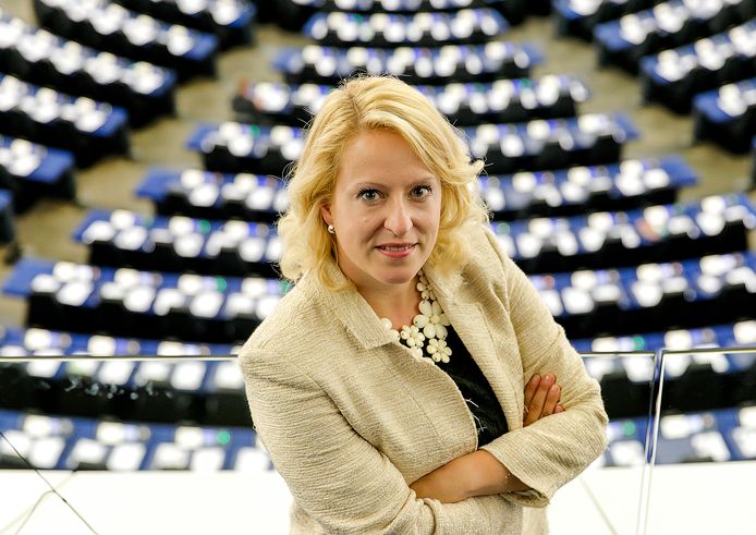 Esther de Lange van het CDA in de plenaire zaal van het Europees parlement.