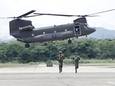 Taiwanese soldaten rennen weg van een Boeing CH-47 Chinook helikopter. Beeld van eerder deze maand.